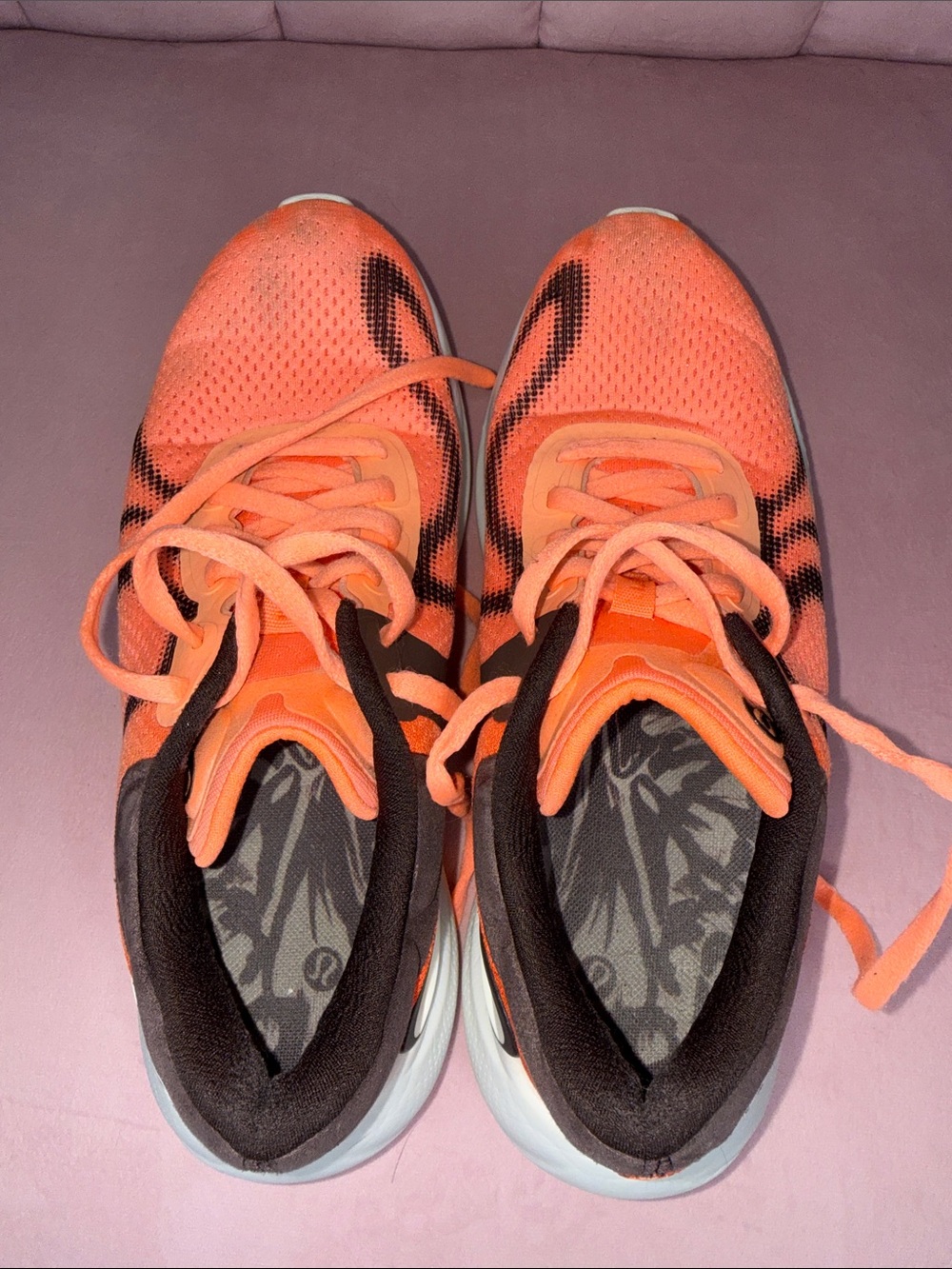 Lululemon Beyondfeel Running Shoes
Women’s Size 9 | Juicy Peach/Bone/Espresso - Picture 12 of 12